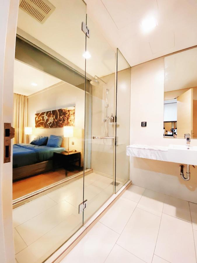 Straits Suite By C Homestay Malacca Extérieur photo