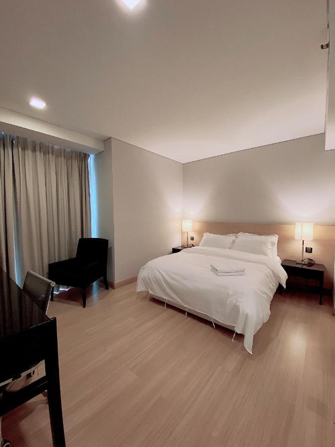 Straits Suite By C Homestay Malacca Extérieur photo